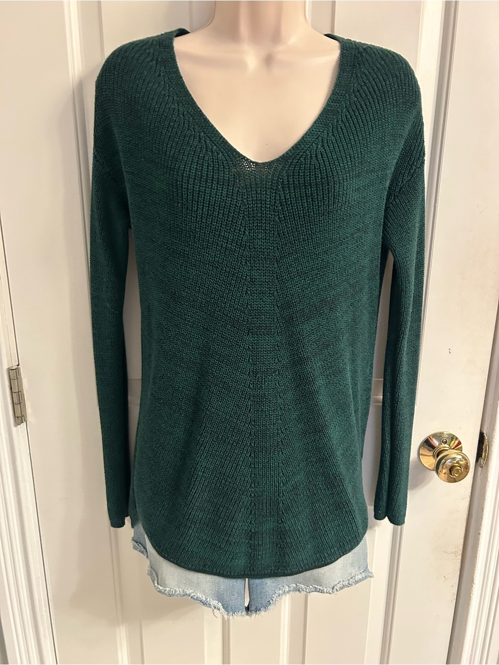 Women’s a.n.a Teal Green V-Neck Knit Sweater